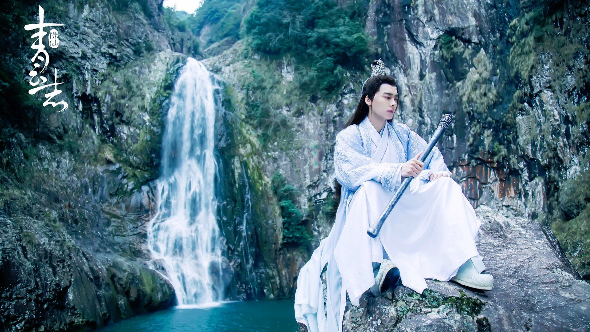 爱游戏体育平台-_湖人全队火力全开，季后赛希望逐步明朗_，湖人这赛季的阵容