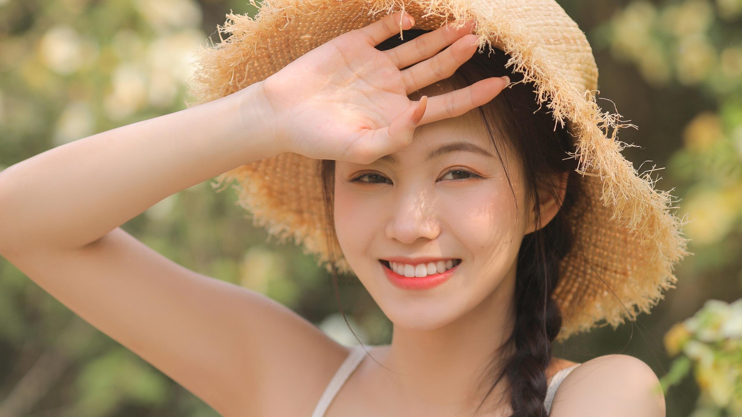 山西龙狮抓住篮板球优势创造二次进攻机会，山西龙晋球衣